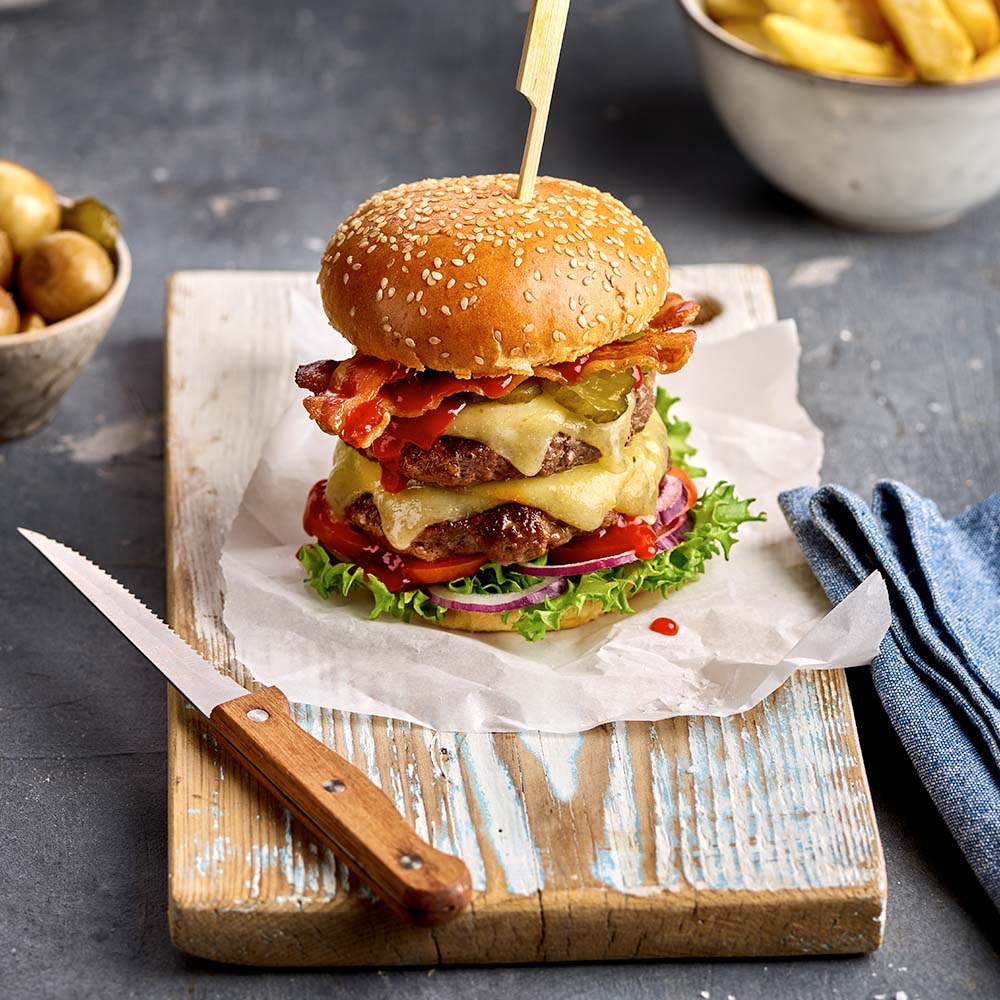 Classic Beef Burger with cheese